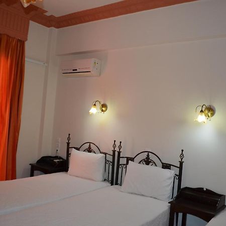 Palatino Studios Loutra Edipsou  Bagian luar foto